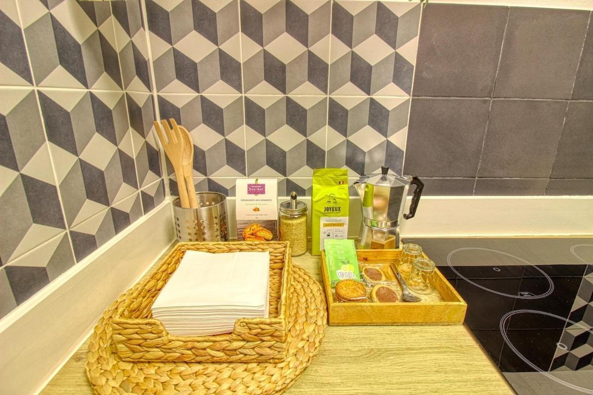 אנגן-לה-באן Maison Boueno II - Guest House 15' From Paris Center מראה חיצוני תמונה